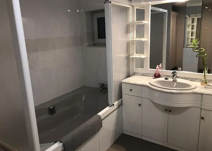 Apartamento Primera Linea Puerto Banus Con Vistas